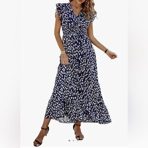 NWOT ELINGS  MAXI DRESS ……….334